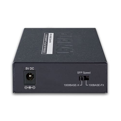 GT-1205A — 10/100/1000BASE-T to Dual 100/1000BASE-X SFP Media Converter, vista 3
