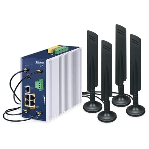 ICG-2515P-NR — Industrial 5G NR Cellular Gateway with 4-Port 10/100/1000T PoE+