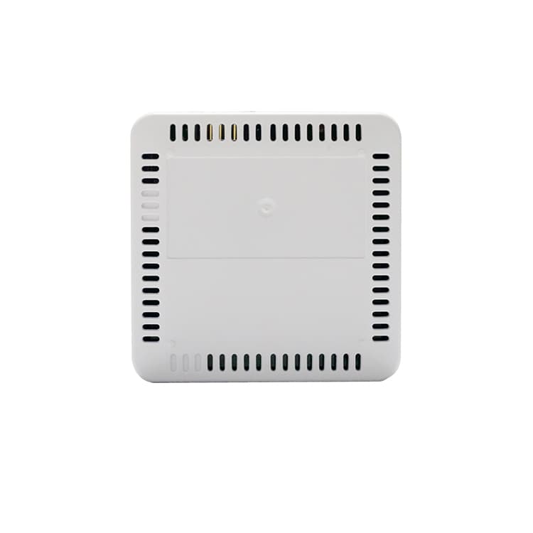 XMC1842 — Mini LTE CAT4 CPE, vista 5